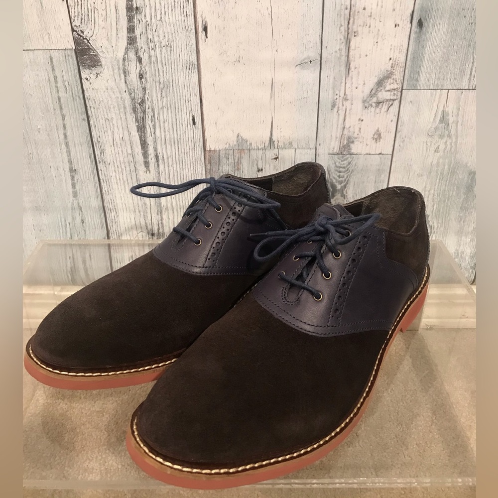 Mens Cole Haan Navy and Brown Oxford shoes.